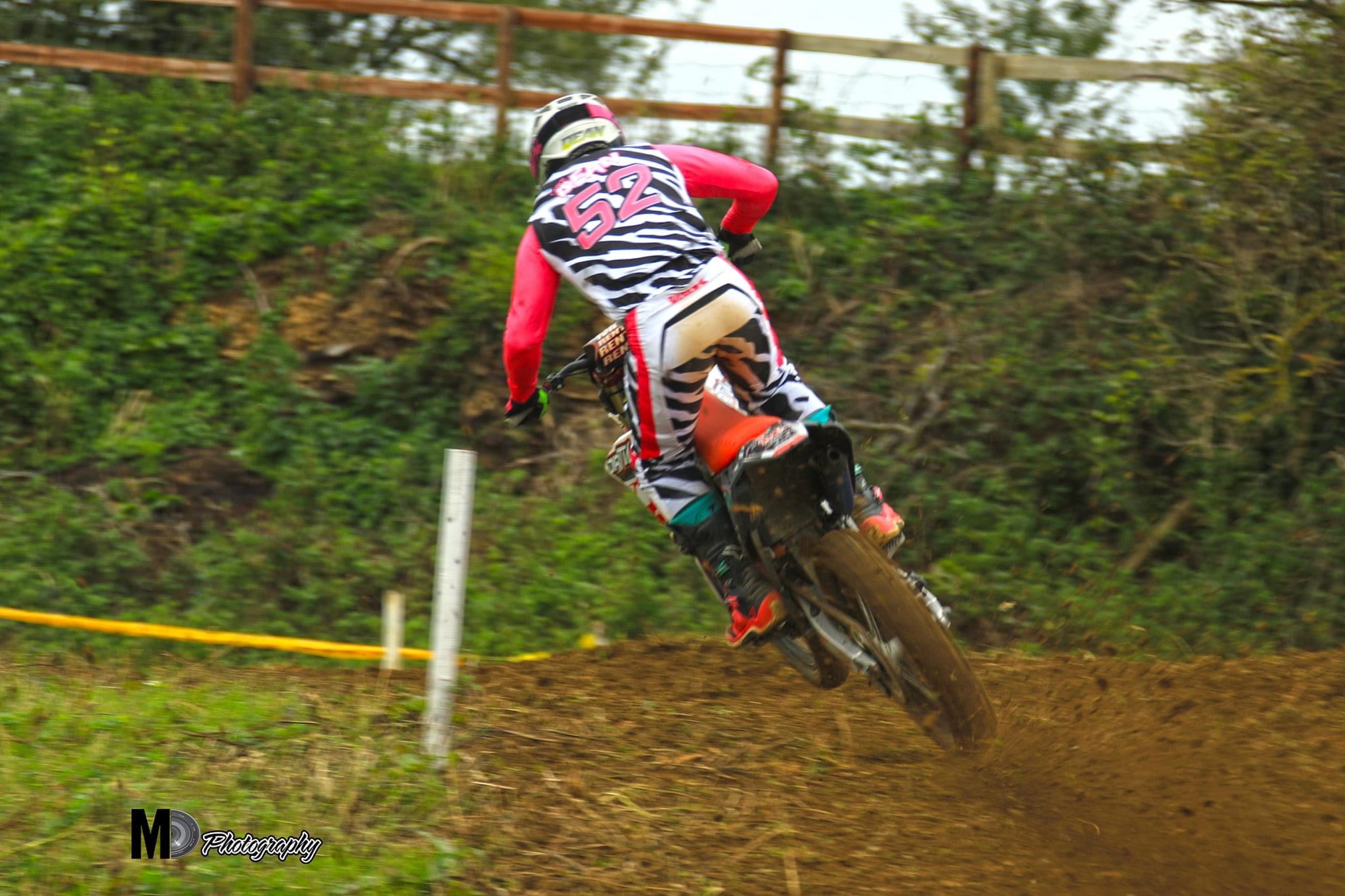 Race Wear X - Zebra Team Edition