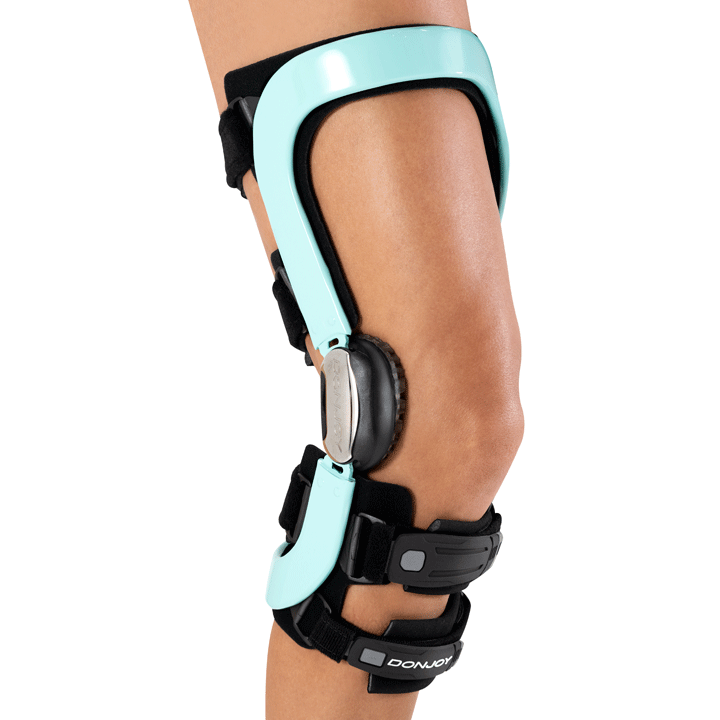 Defiance PRO Knee Brace